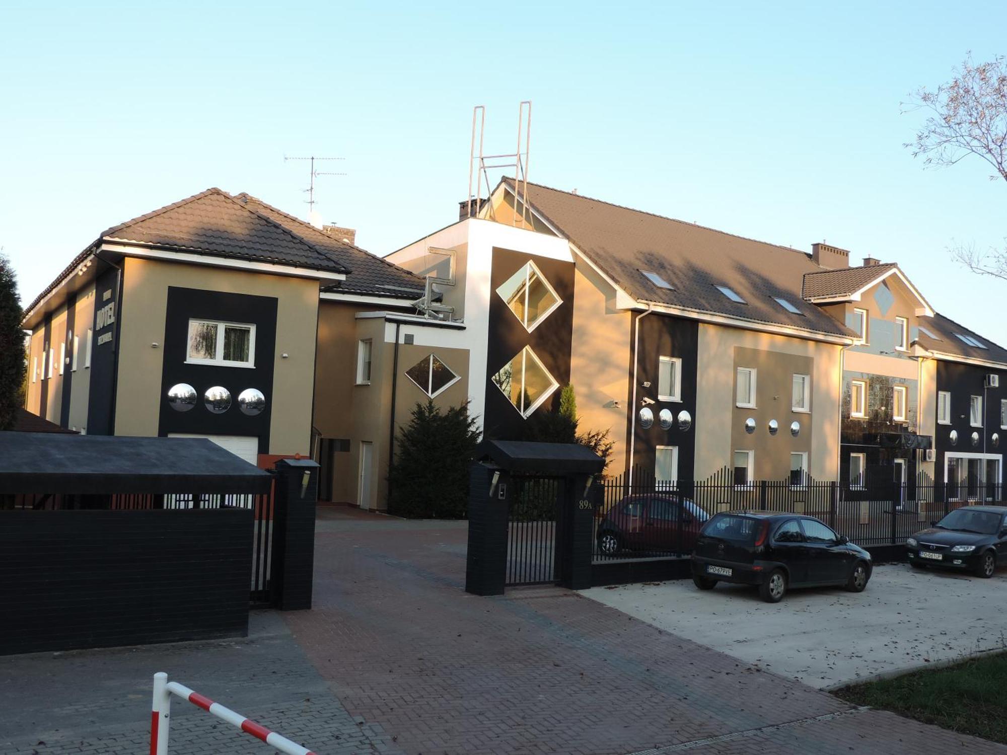 Apart A2 Poznan - 24H - Self Check-In - Free Parking — Photos 3